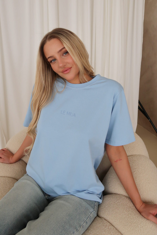 Damski T-shirt z haftem – baby blue 3